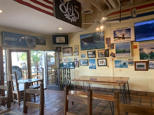 Olas de Carlos Surf Grill photo 10