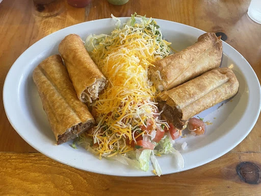 Olas de Carlos Surf Grill photo 6